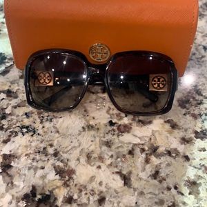 Tory Burch sunglasses with case